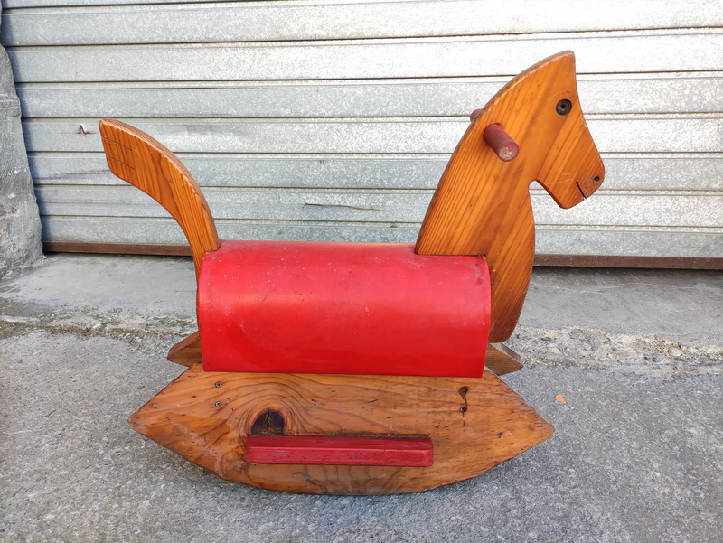 caballo balancin juguete infantil madera 60x63x28 1u